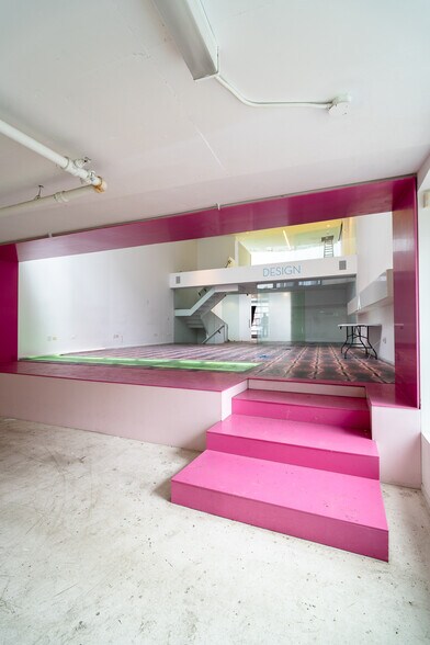 More Photos Of 428 W 54th St, New York Apartments For Sale
