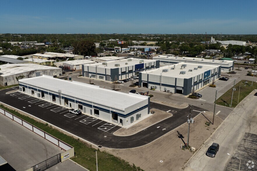 More Photos Of 9310 Ulmerton Rd, Largo Light Manufacturing For Sale