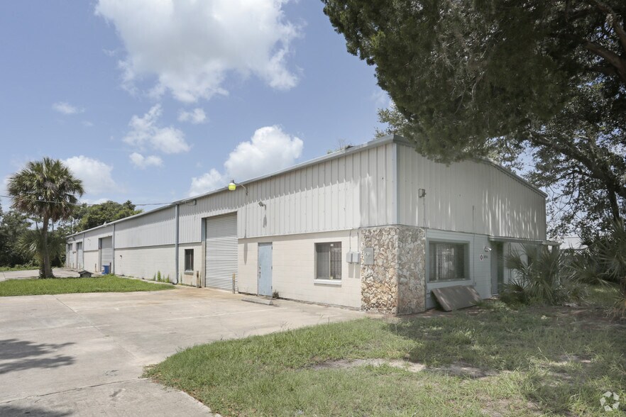 More Photos Of 1074 N Us-1, Ormond Beach Manufacturing For Lease