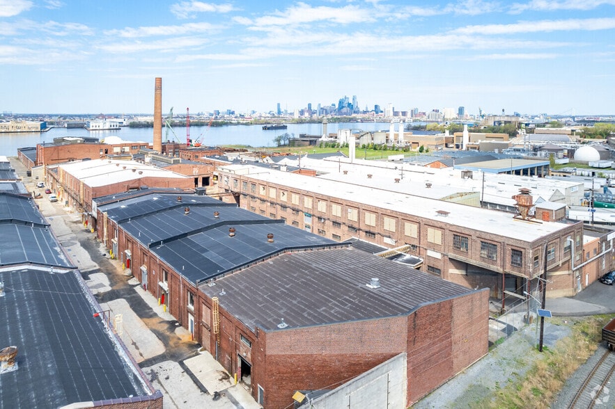 More Photos Of 300 Jefferson St, Camden Warehouse For Lease