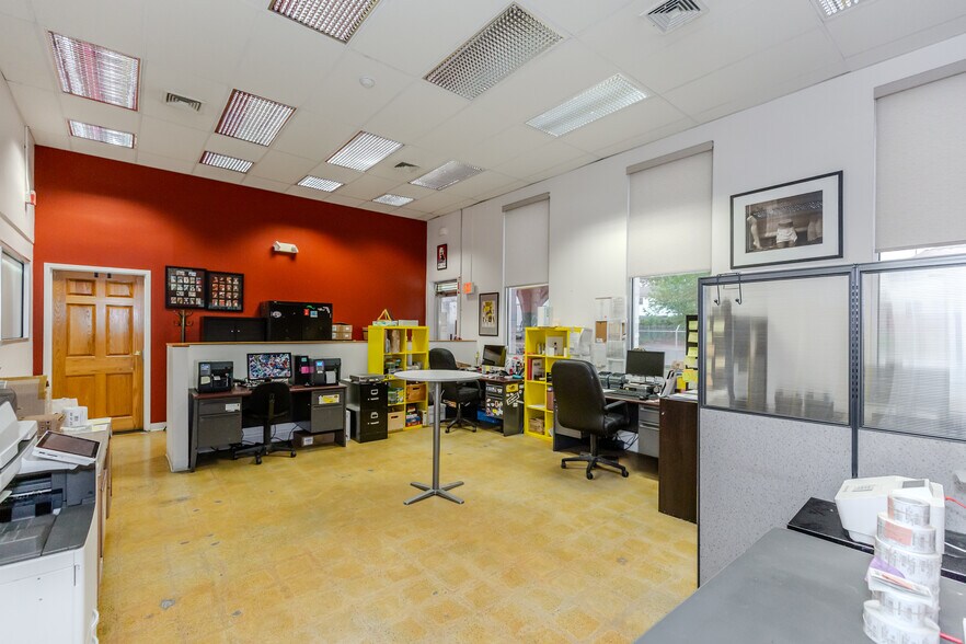 More Photos Of 145 Carolina Ave, Providence Manufacturing For Sale
