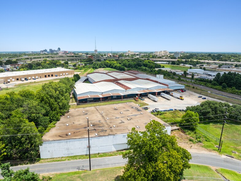 More Photos Of 2391 Levy St, Shreveport Warehouse For Lease