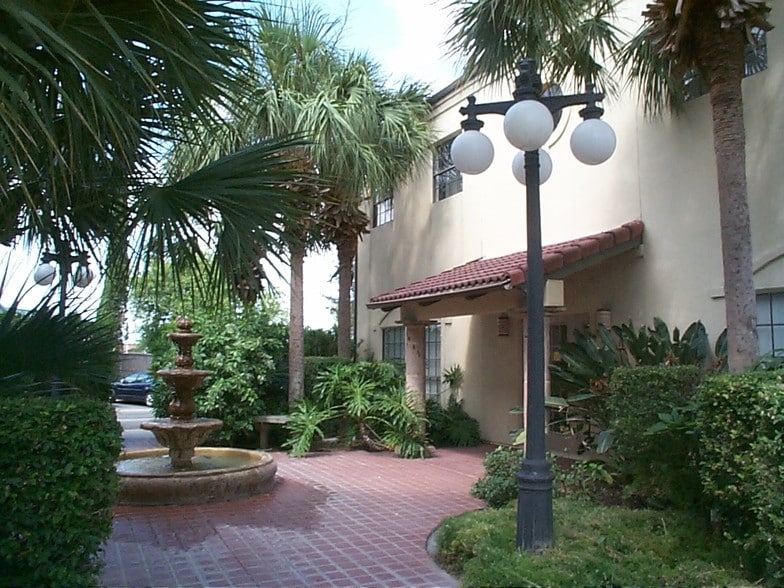 More Photos Of 6000 S Staples St, Corpus Christi Medical For Lease