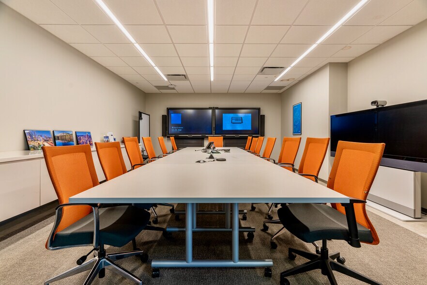 More Photos Of 680 Engineering Dr, Peachtree Corners Research And Development For Lease