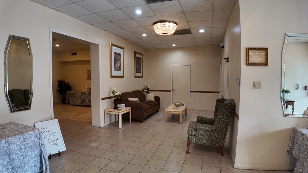 More Photos Of 322 Laurel St, La Marque Freestanding For Sale