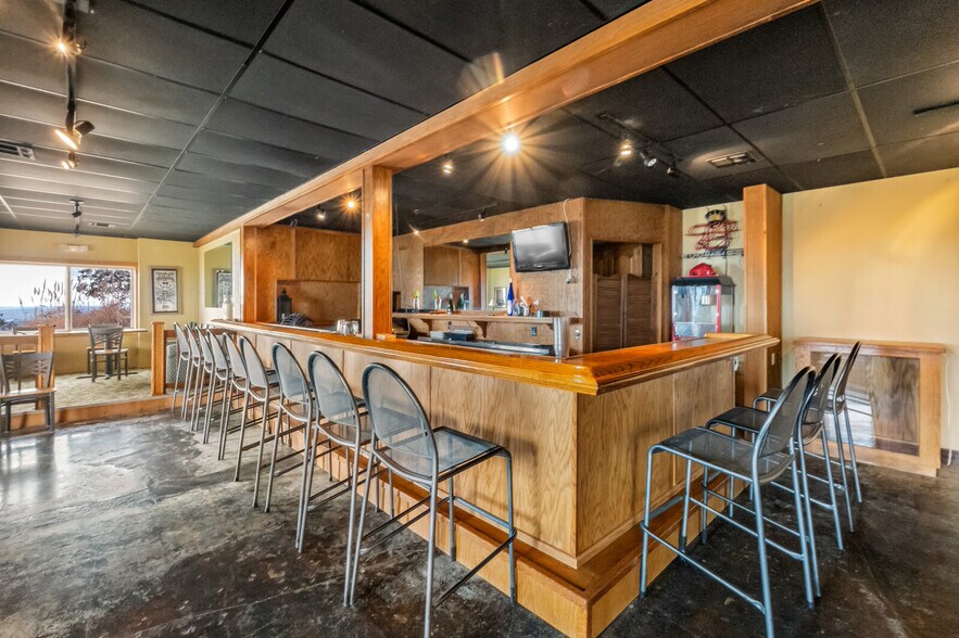 More Photos Of 12483 Lodge Dr, Garfield Lodge Meeting Hall For Lease