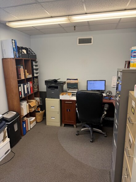 More Photos Of 1009 W Hill Ave, Valdosta Warehouse For Sale
