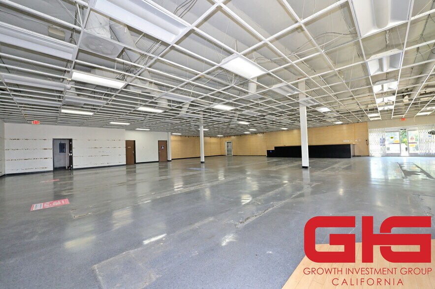 More Photos Of 1700 S Garey Ave, Pomona Freestanding For Sale