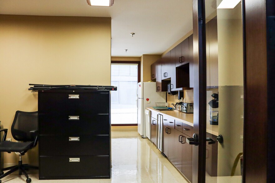 More Photos Of 800 Market St, Chattanooga Apartments For Sale