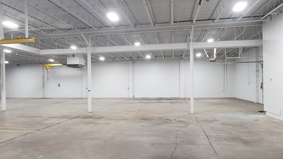 More Photos Of 1586 Paw Paw Ave, Benton Harbor Warehouse For Sale