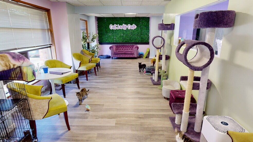 More Photos Of 401 E Colfax Ave, South Bend Coworking Space