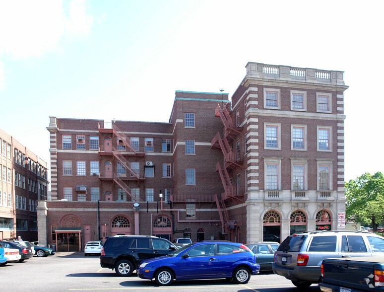 More Photos Of 311 Alexander St, Rochester Office For Lease