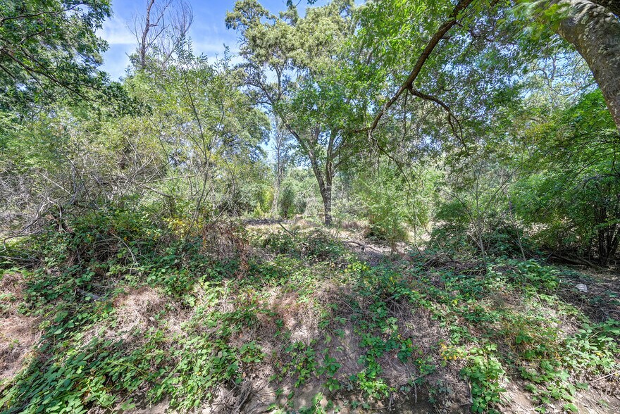 More Photos Of 8915 Oak Ave, Orangevale Land For Sale