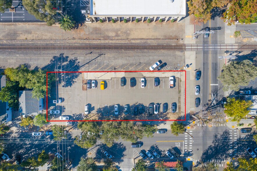 More Photos Of 1926 Capitol Ave, Sacramento Land For Sale