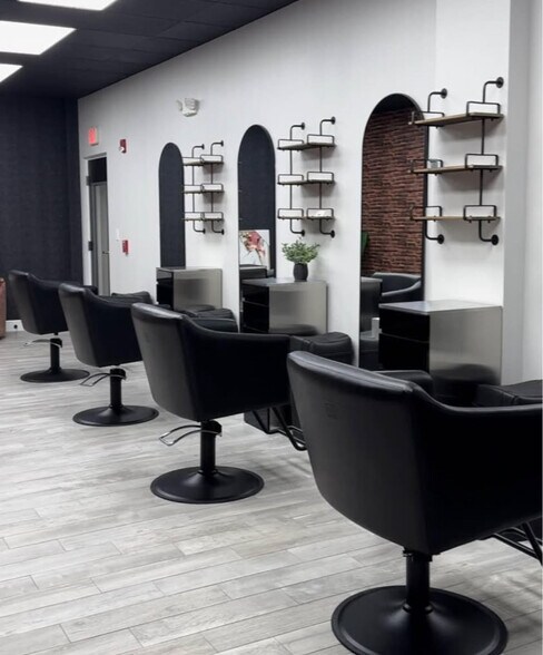 More Photos Of 3820 Colonial Blvd, Fort Myers Medical For Lease