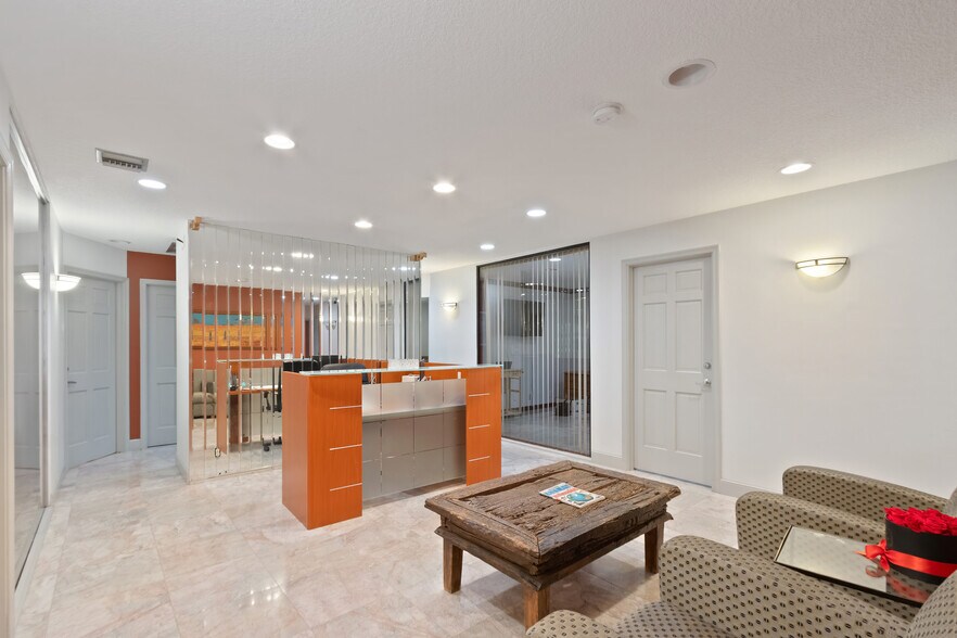 More Photos Of 6971 N Federal Hwy, Boca Raton Medical For Sale