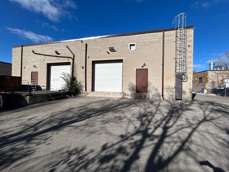 More Photos Of 87-89 Glen Cameron Rd, Markham Manufacturing For Sale
