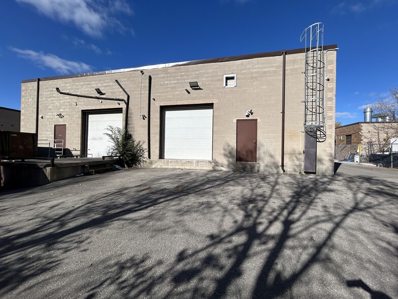 More Photos Of 87-89 Glen Cameron Rd, Markham Manufacturing For Sale