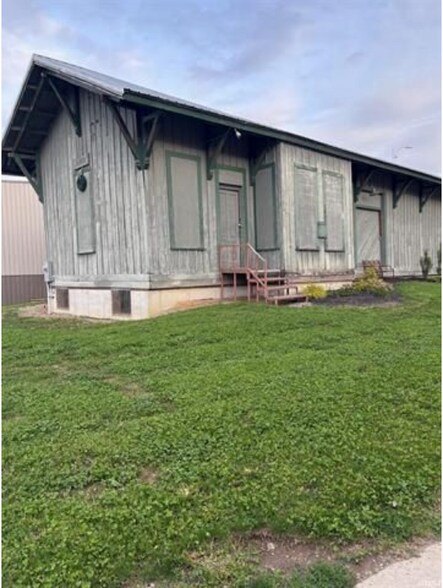 Primary Photo Of 103 Rochester St, Akron Freestanding For Sale