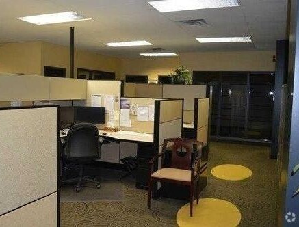 More Photos Of 275 Renfrew Dr, Markham Office For Lease