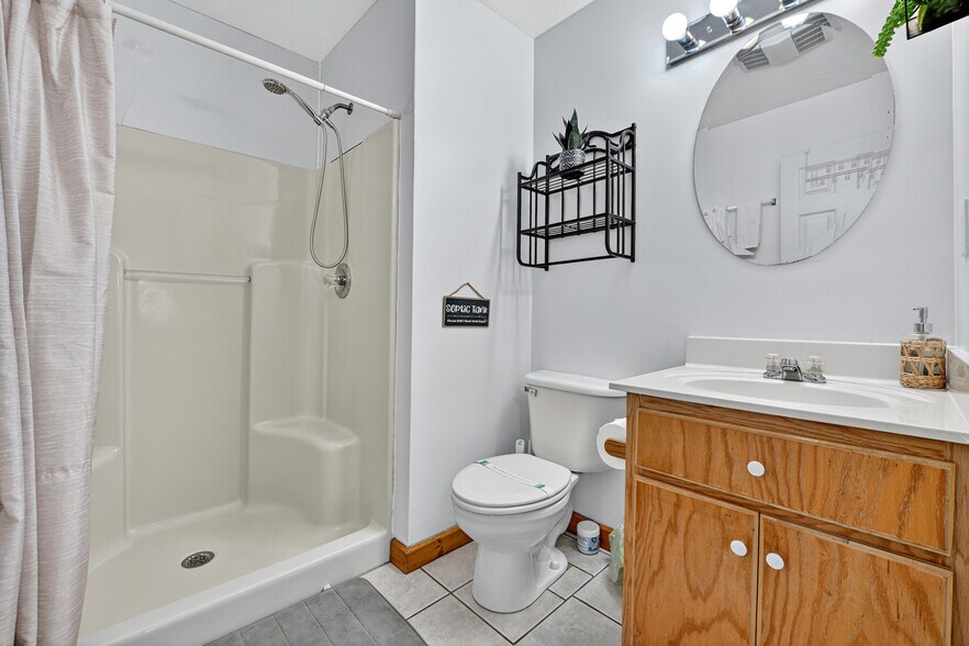 More Photos Of 77 Alpine Way, Blairsville Hotel For Sale