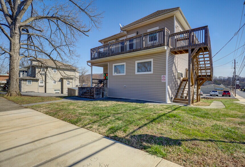 More Photos Of 200/204/206 Watauga Ave, Johnson City Apartments For Sale