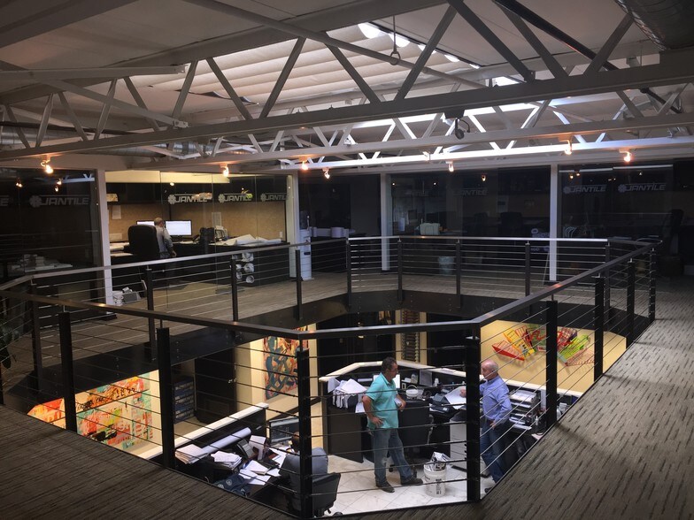 More Photos Of 3960-3966 Merritt Ave, Bronx Warehouse For Sale