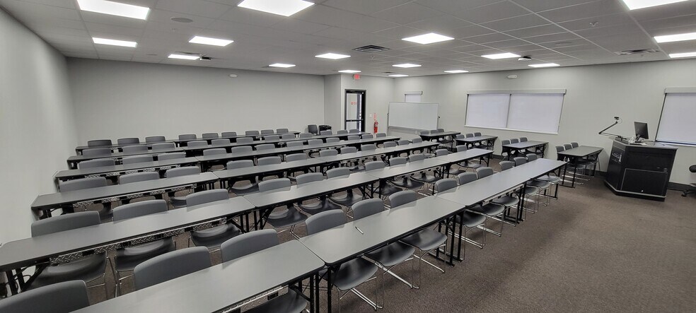 More Photos Of 8609 Citadel Way, Louisville General Retail For Sale