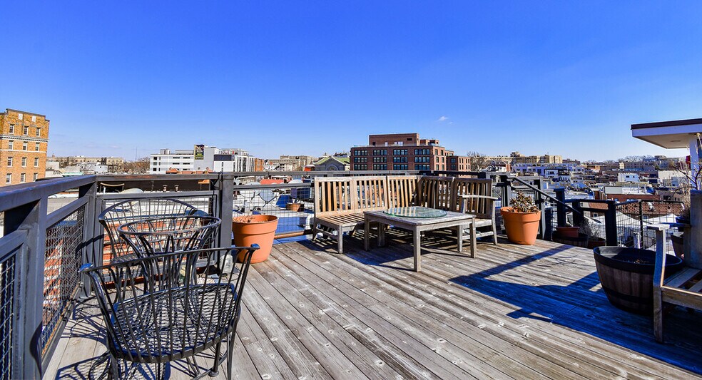 More Photos Of 1830 Columbia Rd NW, Washington Storefront Retail Residential For Sale