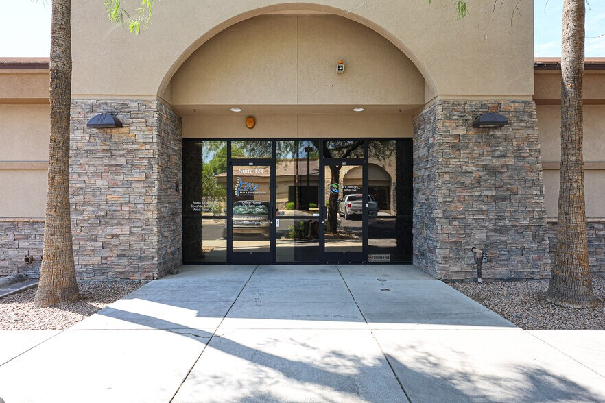 More Photos Of 535 E McKellips Rd, Mesa Office For Sale