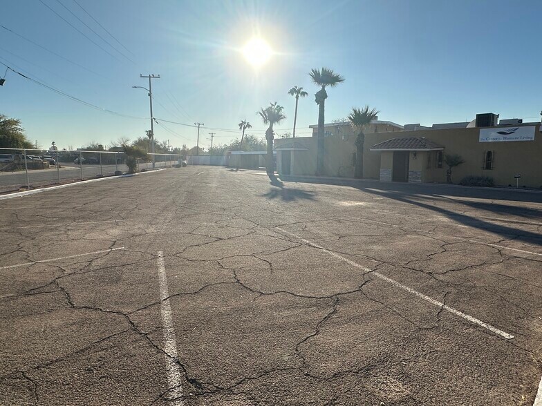 More Photos Of 531 N 32nd St, Phoenix Office Residential For Sale