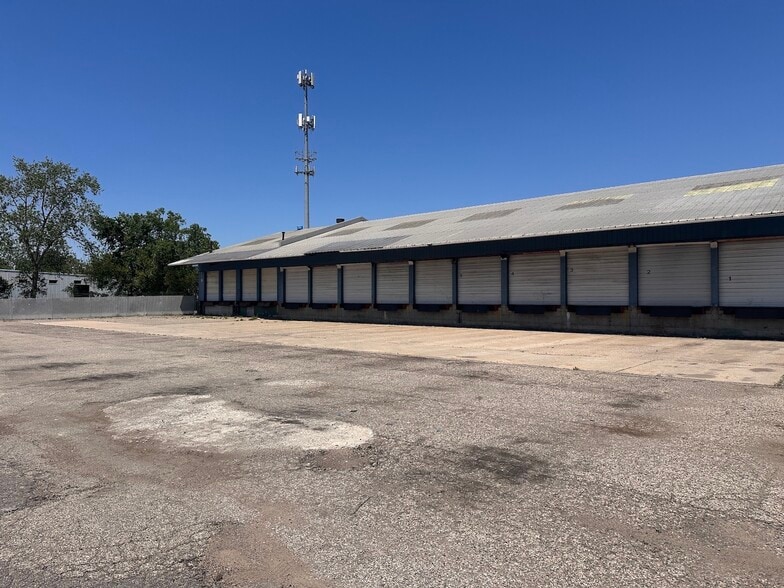 More Photos Of 2655 Buchanan Ave SW, Grand Rapids Truck Terminal For Lease