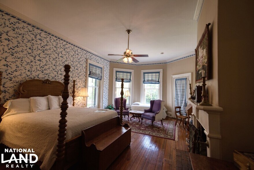 More Photos Of 5189 Rockwood Rd, Dublin Lodge Meeting Hall For Sale