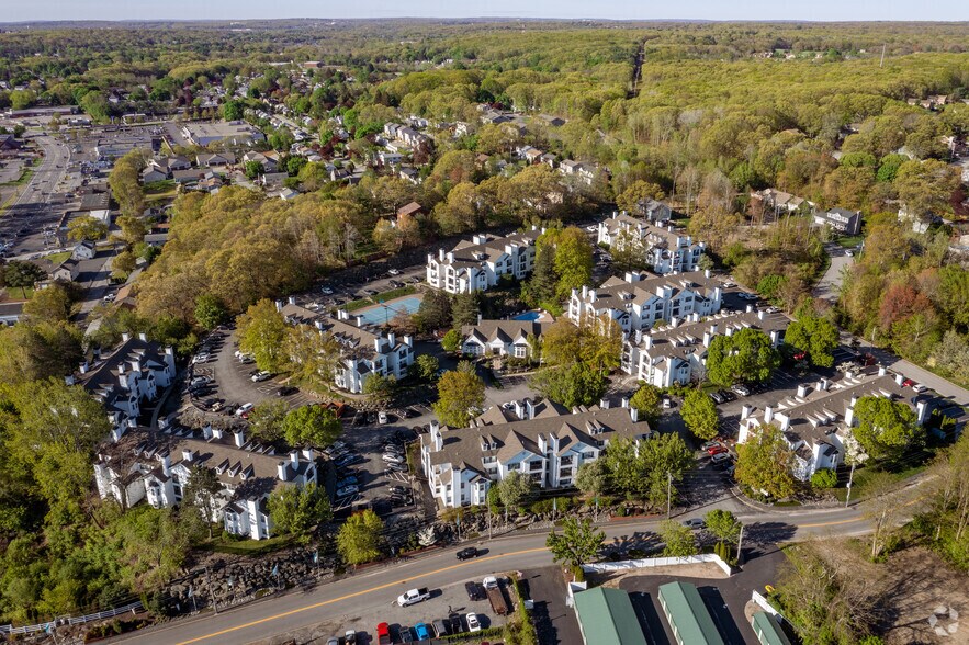 More Photos Of 100 Elena St, Cranston Apartments For Sale