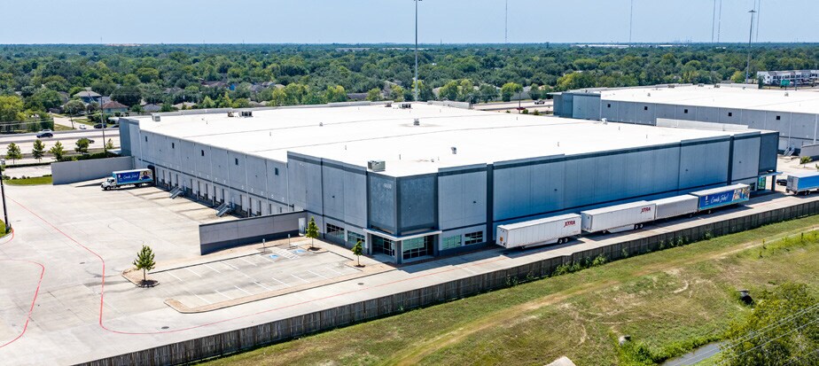 More Photos Of Beltway 8 & Hiram Clark, Houston Unknown For Lease