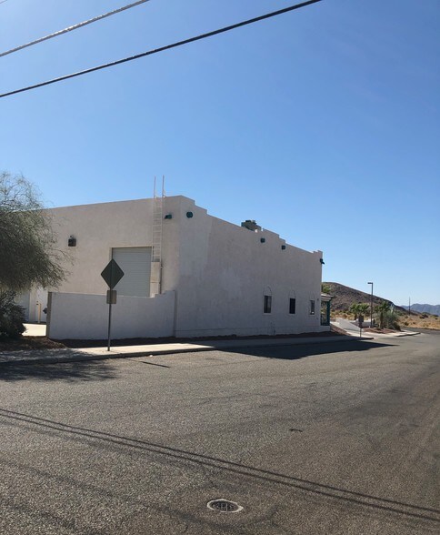 More Photos Of 2837 Maricopa Ave, Lake Havasu City Freestanding For Sale