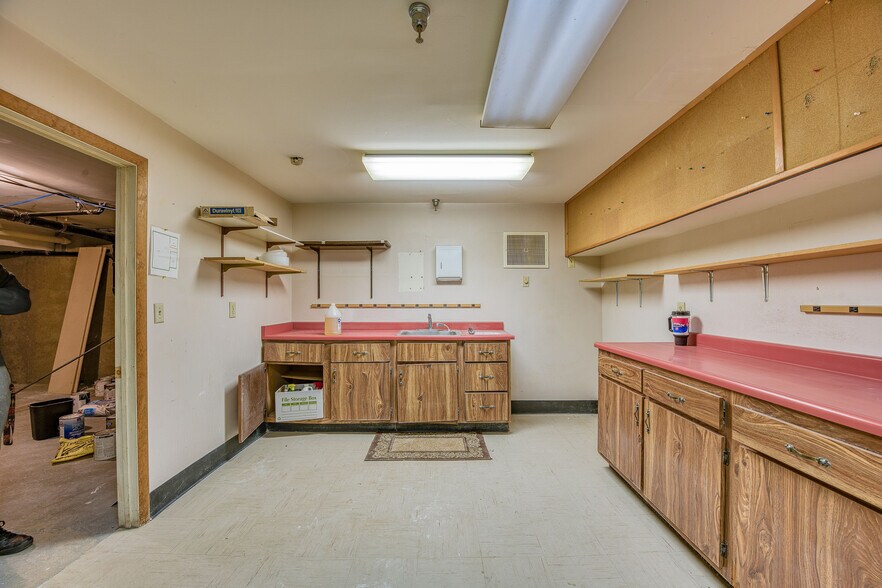 More Photos Of 1202-1214 N Monroe Dr, Xenia Medical For Sale