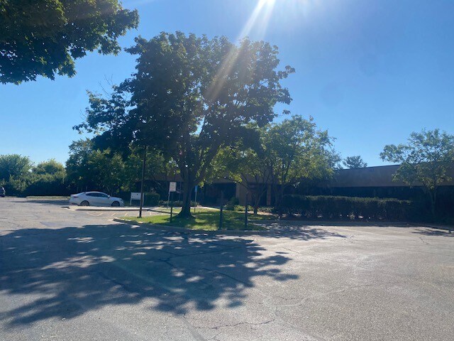 More Photos Of 1696 Greenview Dr SW, Rochester Office For Lease