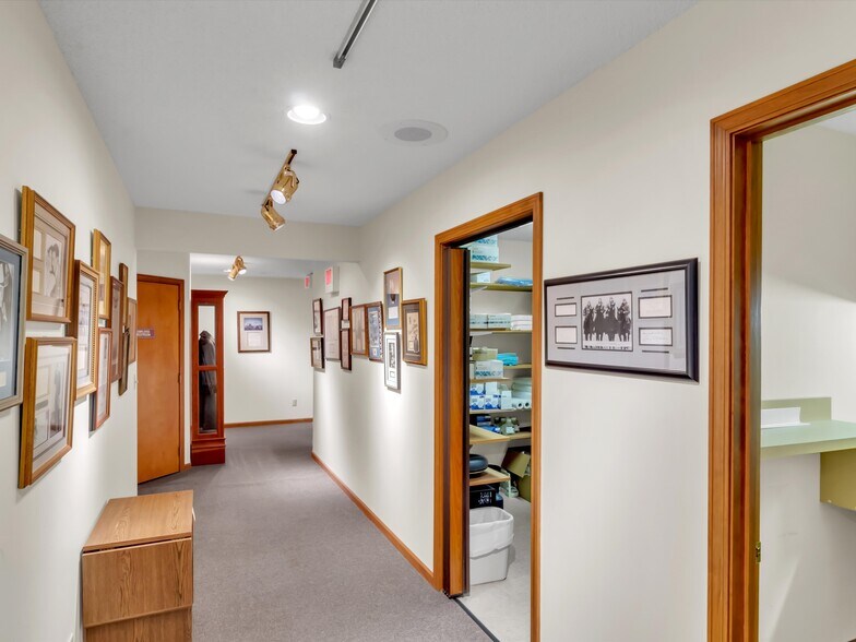 More Photos Of 540 Hospital Dr, Clyde Healthcare For Sale