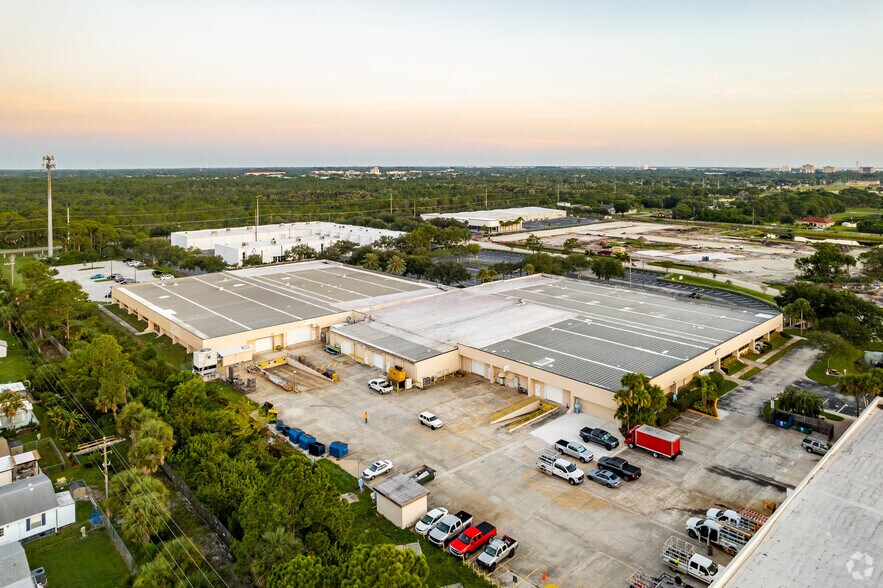 More Photos Of 2330 Commerce Park Dr NE, Palm Bay Office For Lease