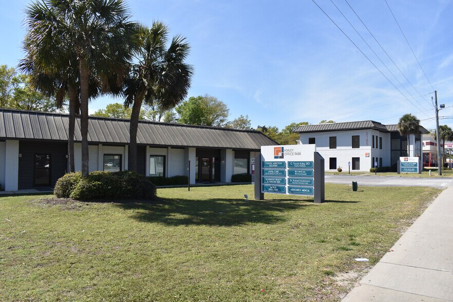 More Photos Of 2175 Ashley Phosphate Rd, Charleston Unknown For Lease