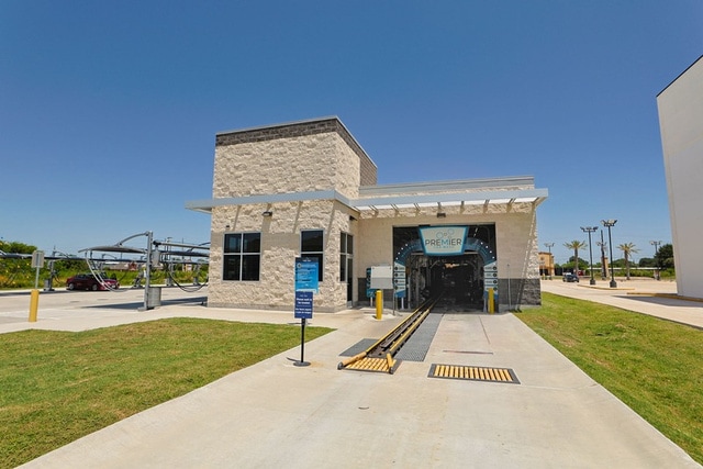 Primary Photo Of 16607 FM 529 Rd, Houston Carwash For Sale
