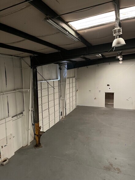 More Photos Of 2103 Pine Forest Dr, Colonial Heights Unknown For Sale