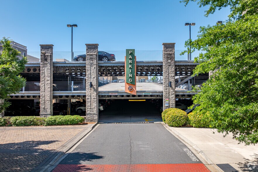 More Photos Of 2015 Ayrsley Town Blvd, Charlotte Unknown For Lease