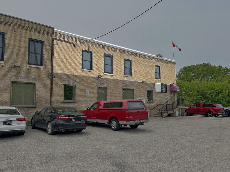 Primary Photo Of 649 Colborne St, London Office For Lease