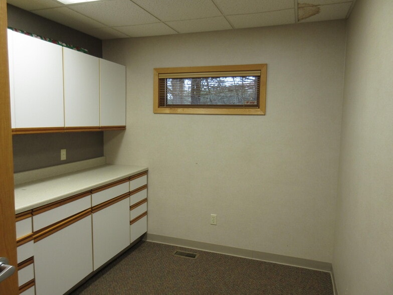 More Photos Of 1787 Wagner Ave, Muskegon Medical For Sale