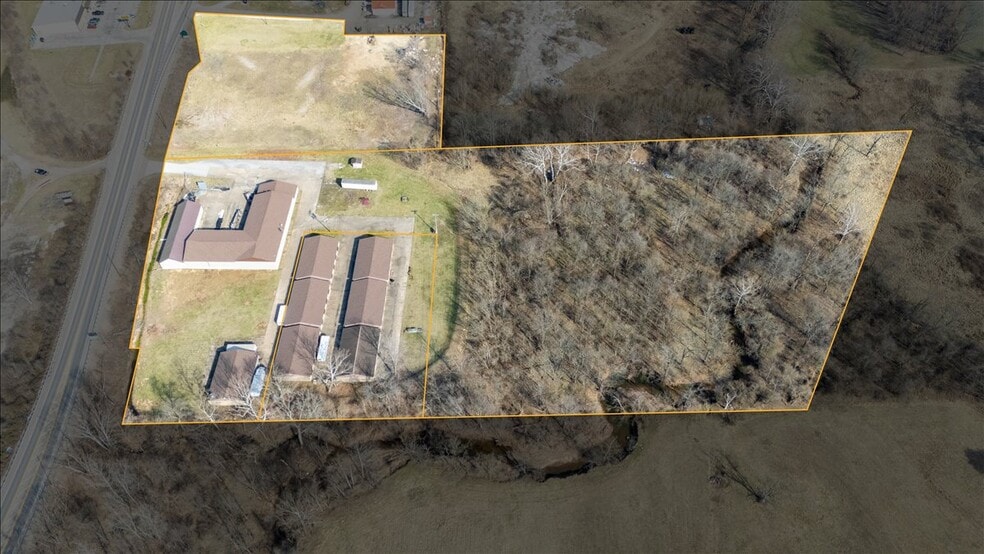 More Photos Of 1321 DuPont Rd, Parkersburg Self Storage For Sale