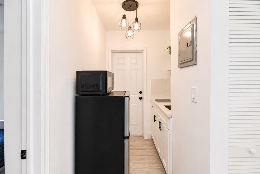 More Photos Of 1440 SW 4th St, Miami Apartments For Sale