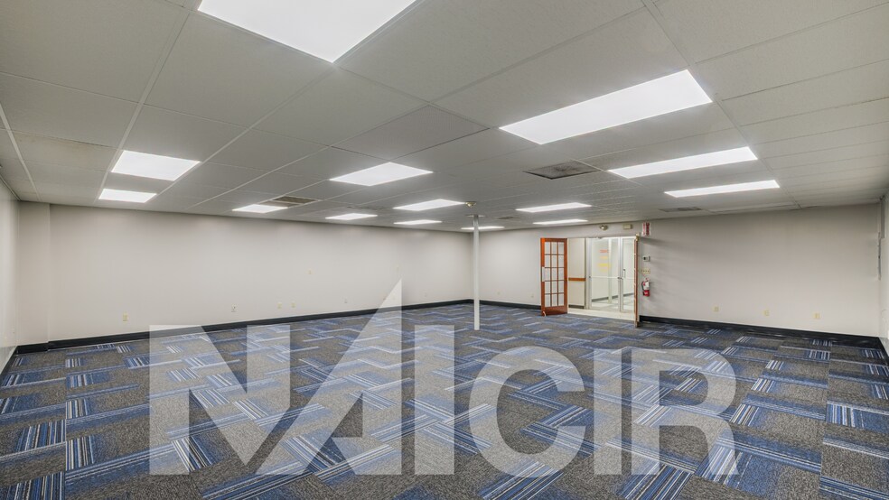 More Photos Of 2850 Lewisberry Rd, York Haven Warehouse For Lease