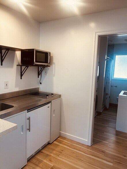 More Photos Of 112 E Olive Ave, Redlands Medical For Lease